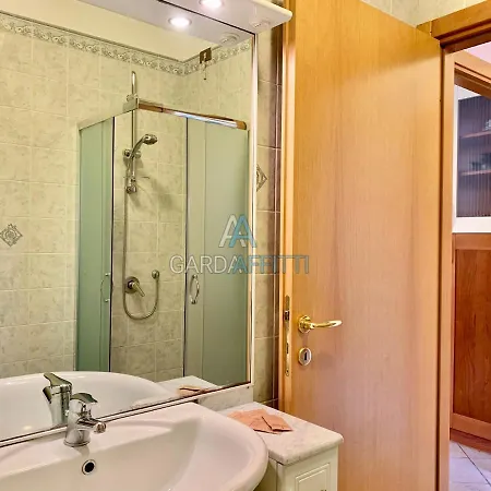 Topazio - Desenzano - Gardaaffitti Com *